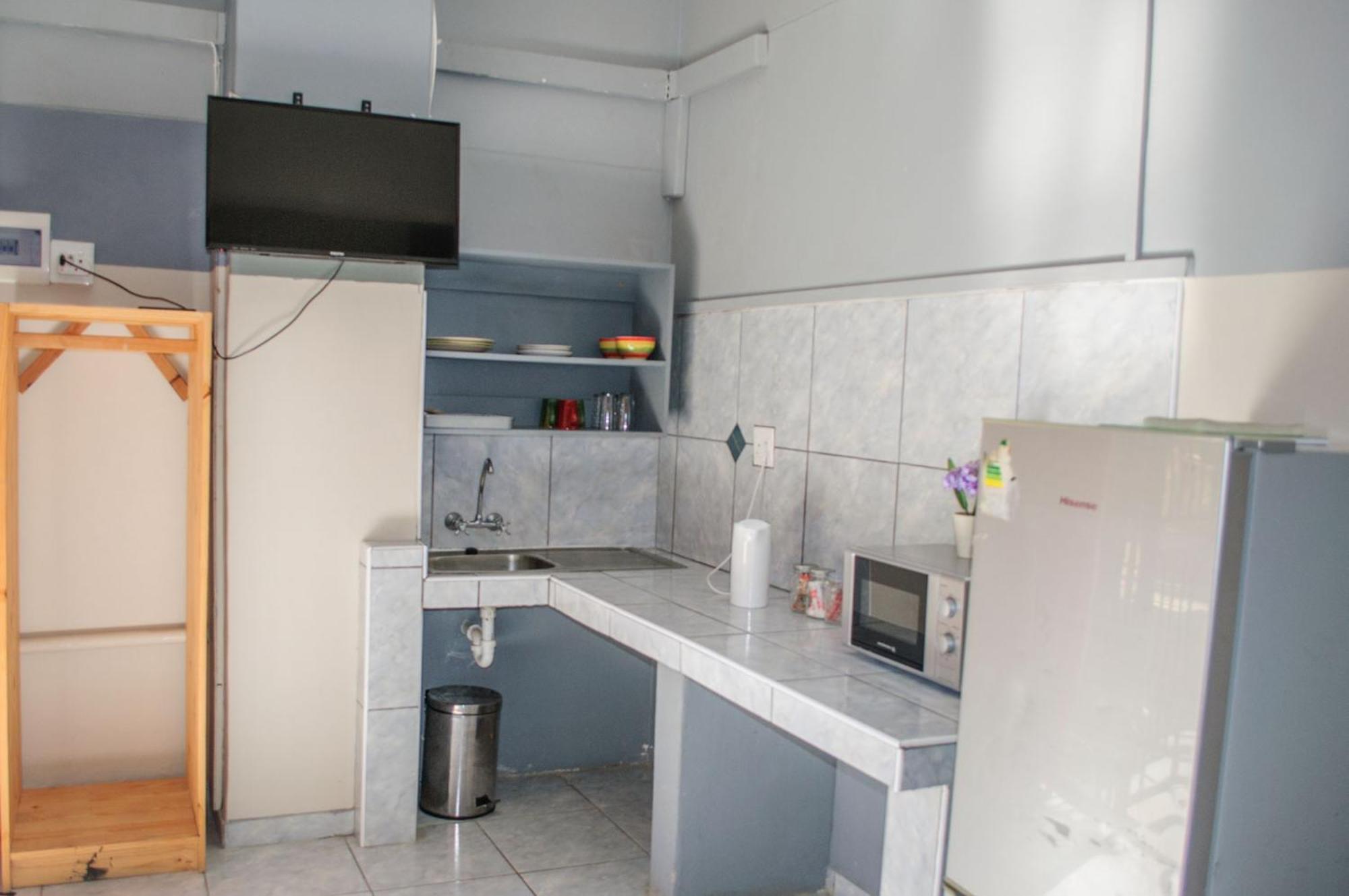 Oceanlife Guesthouse And Restaurant Luederitz Zewnętrze zdjęcie