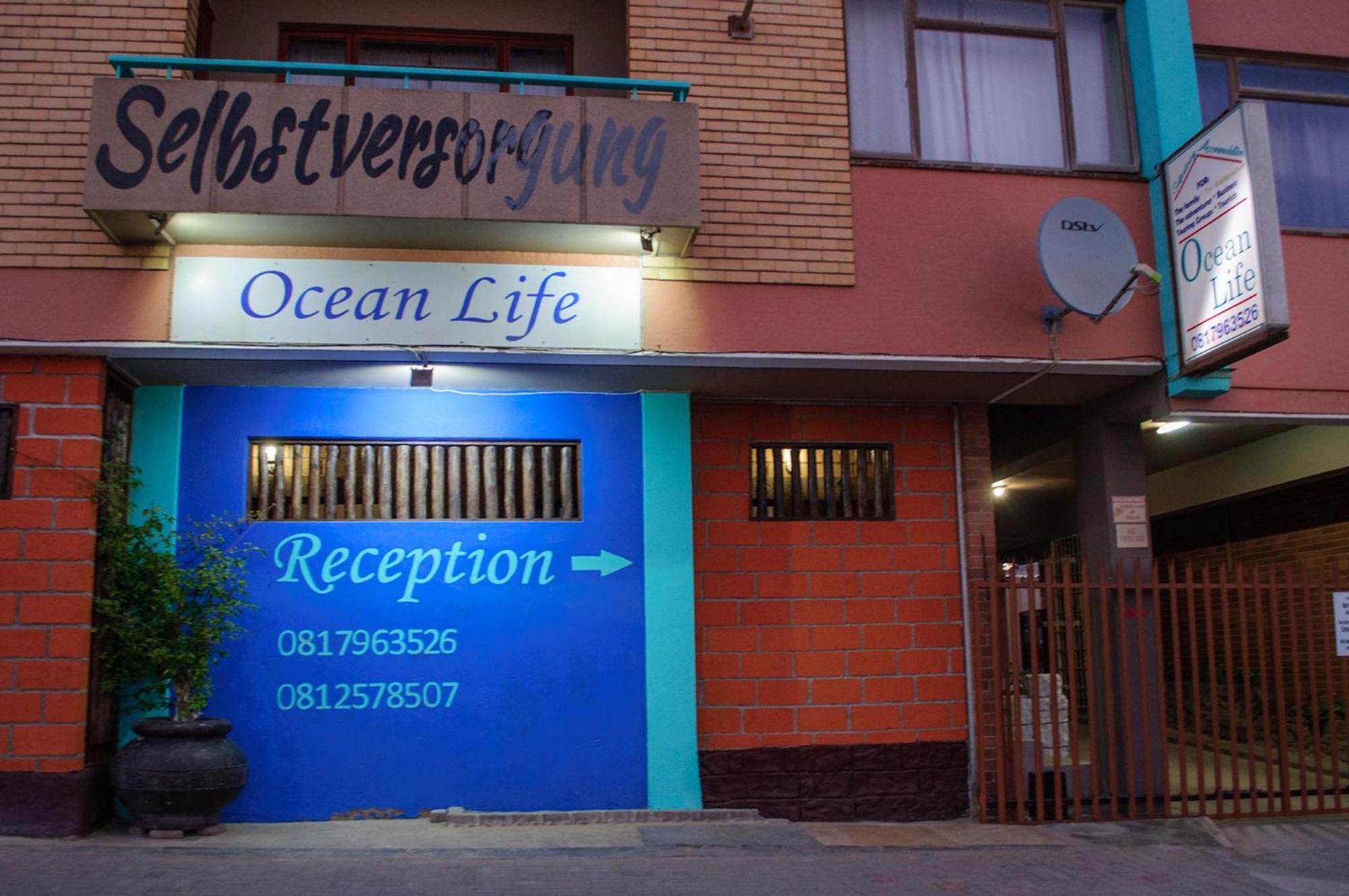 Oceanlife Guesthouse And Restaurant Luederitz Zewnętrze zdjęcie